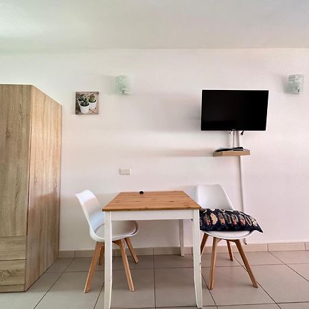 Casa Tavio 6 Casa Tavio 7 Apartman Costa Del Silencio Kültér fotó
